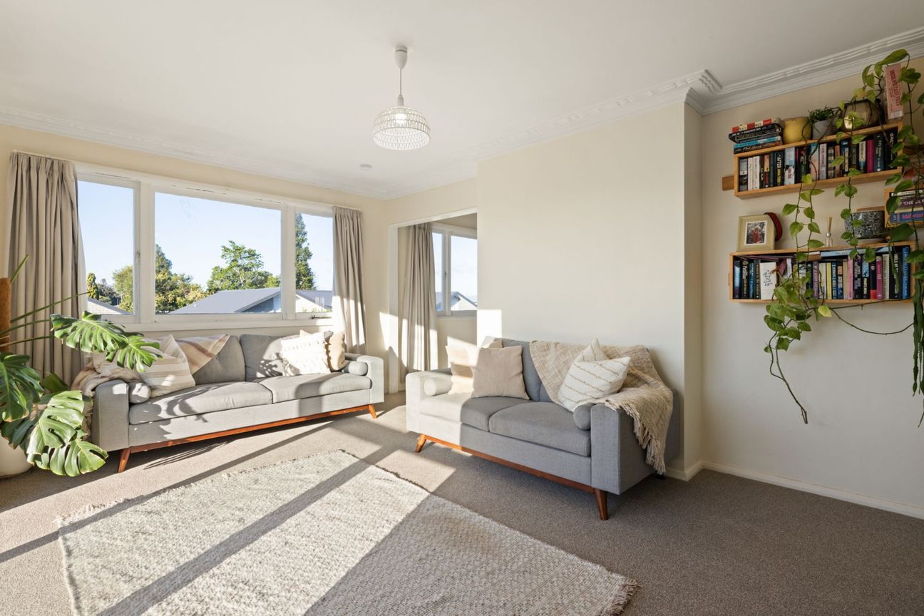 Renovated, fresh and ready, Aberdeen School Zone - Aanzicht 2