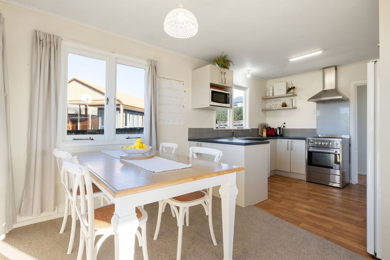 Renovated, fresh and ready, Aberdeen School Zone - Aanzicht 5