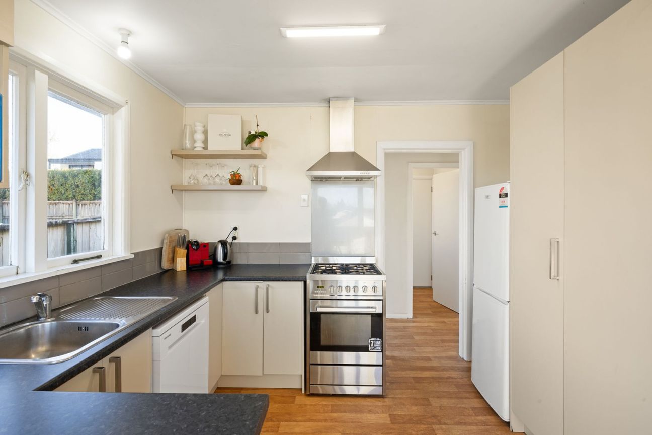 Renovated, fresh and ready, Aberdeen School Zone - Aanzicht 6