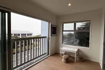 207/87 Marine Parade , North New Brighton