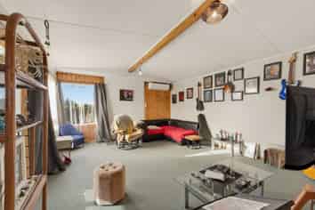 23/25 Gorge Road, Clinton and Surrounds