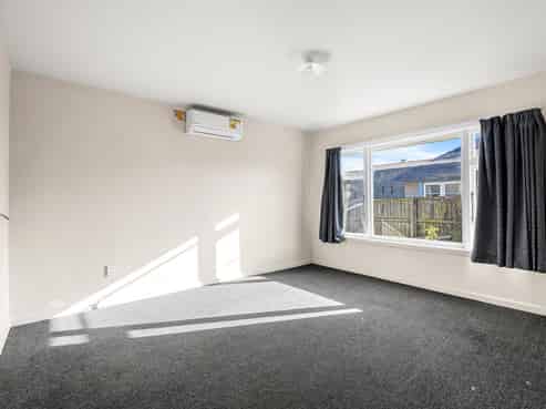 Three bedrooms on 615sqm in Industrial Heavy Zone