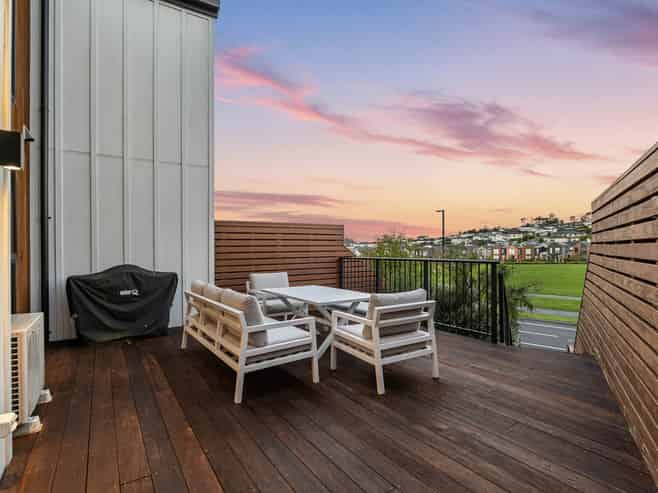 105 Bonair Crescent, Millwater