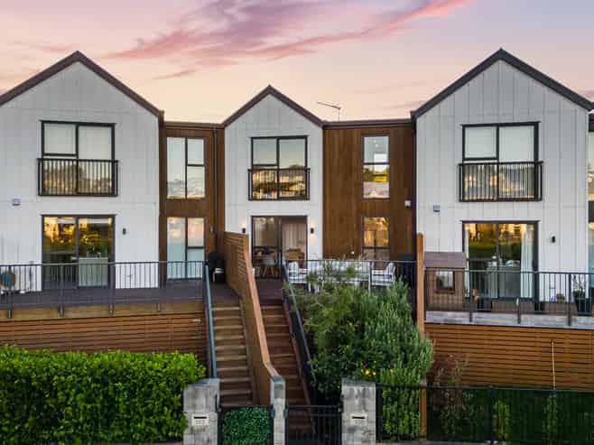 105 Bonair Crescent, Millwater
