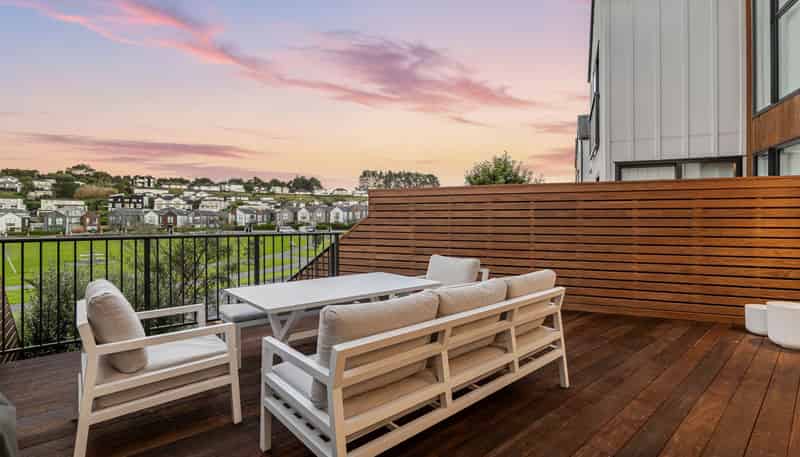 105 Bonair Crescent, Millwater
