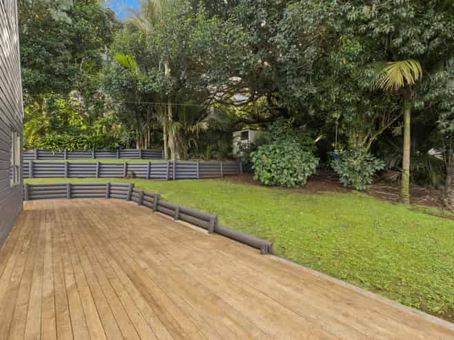 8 Redmount Place, Red Hill
