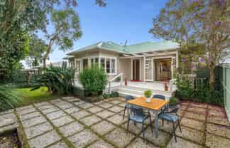11 Irirangi Road, Greenlane