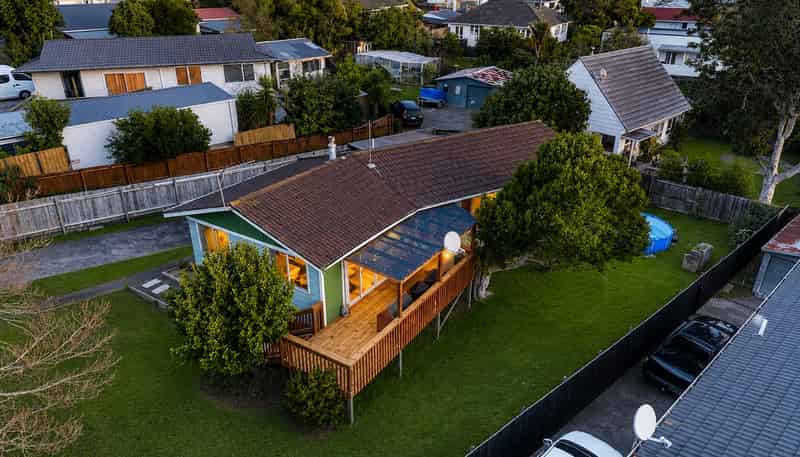 18 Farwood Drive, Henderson