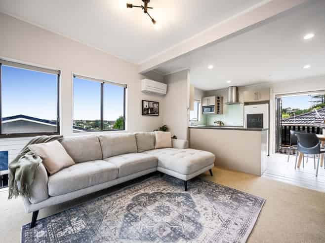 2/5 Witheford Drive, Bayview