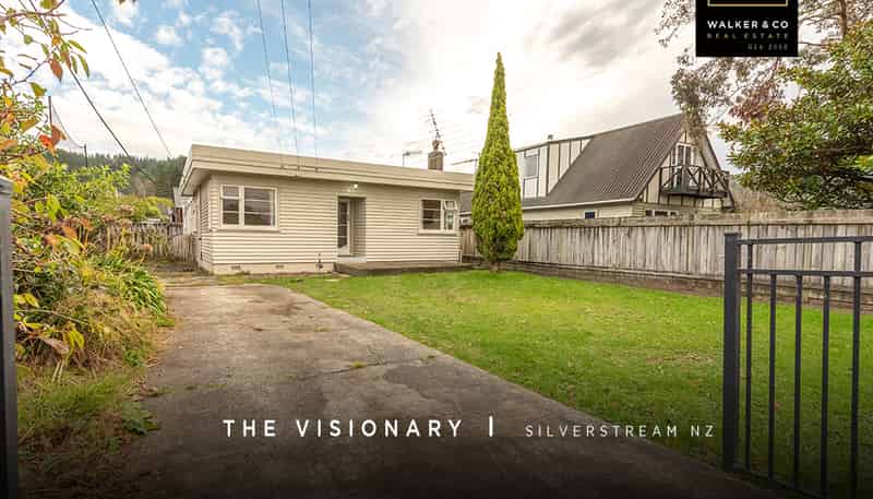 12 Field Street, Silverstream
