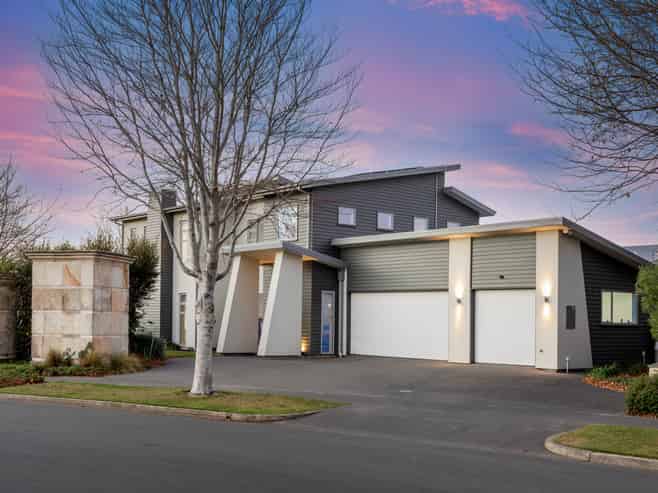 62 Glen Oaks Drive, Northwood