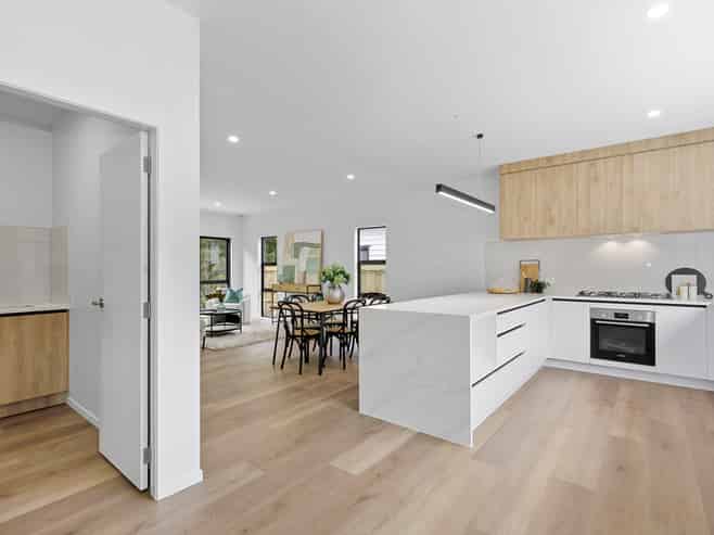 5 Pihipihi Way, Crofton Downs