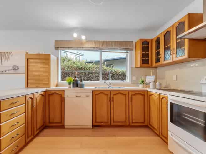 17 Kimber Hall Avenue, Mount Roskill