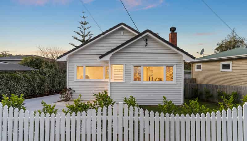 52 Beach Haven Road, Beach Haven