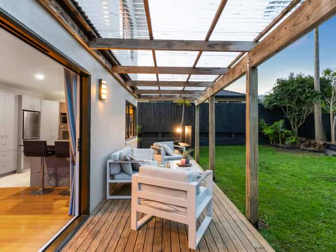 12 Coventry Way, Long Bay