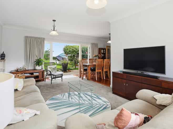 11 Patui Avenue, Thames