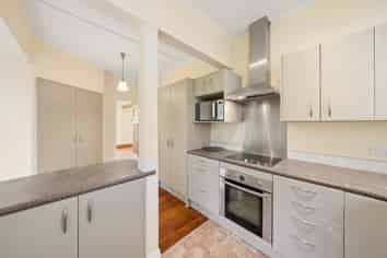8 Raroa Crescent, Northland