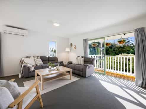 85b Fairclough Road, Beach Haven