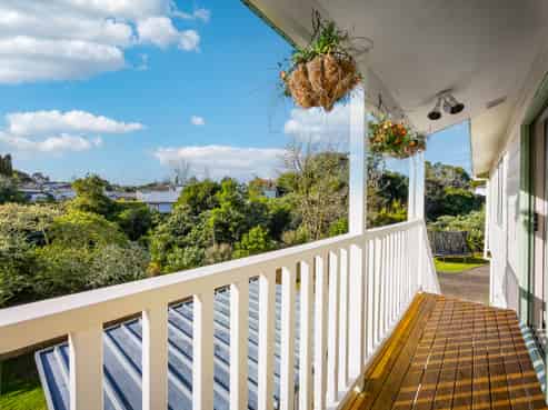 85b Fairclough Road, Beach Haven