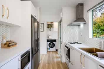 85b Fairclough Road, Beach Haven