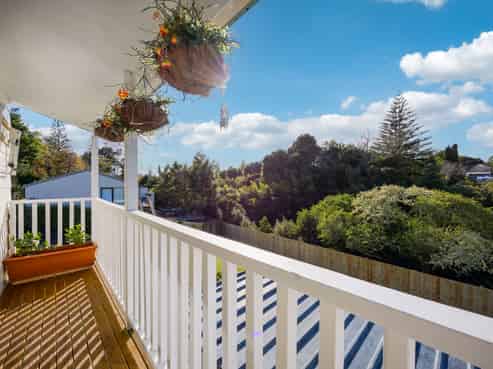85b Fairclough Road, Beach Haven