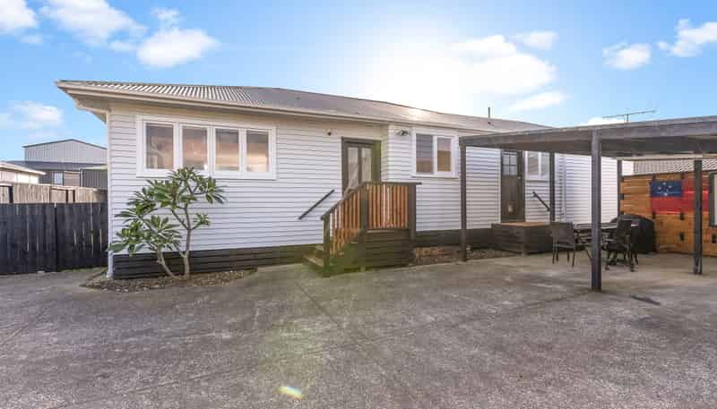 10 Berkeley Road, Manurewa