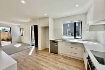 5/107 Smith Street, Woolston