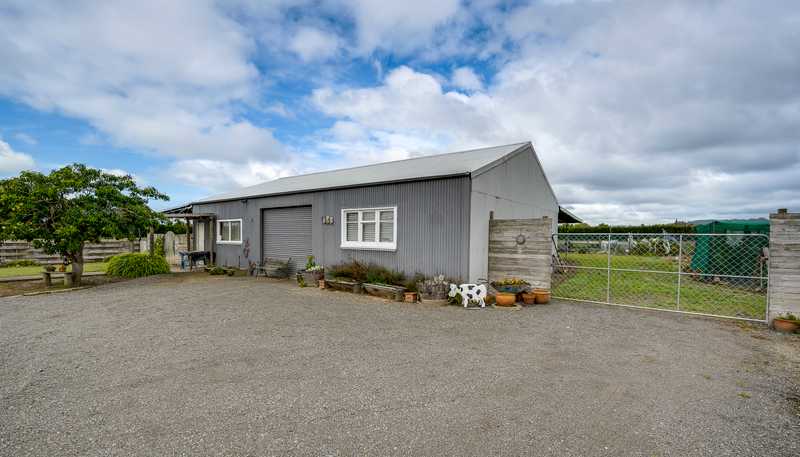 149 State Highway 51, Karamu
