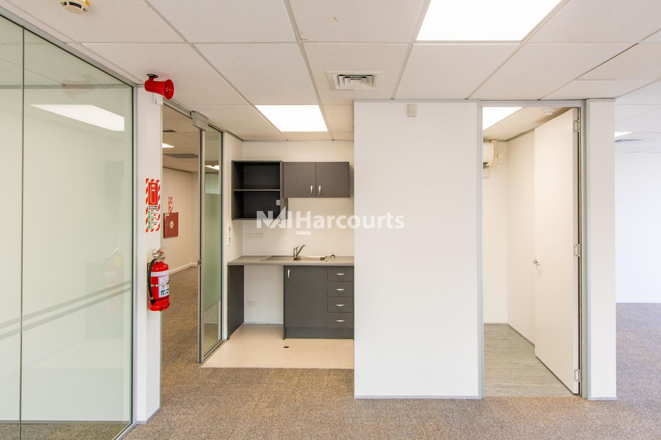 Prime Location for your Office - Vista 5