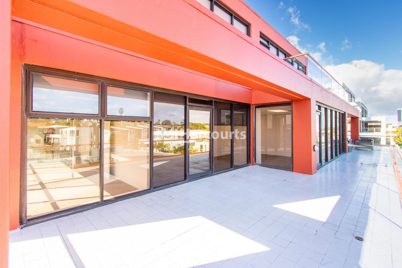Prime Location for your Office - Vista 6