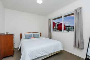 12A Sturges Road, Henderson