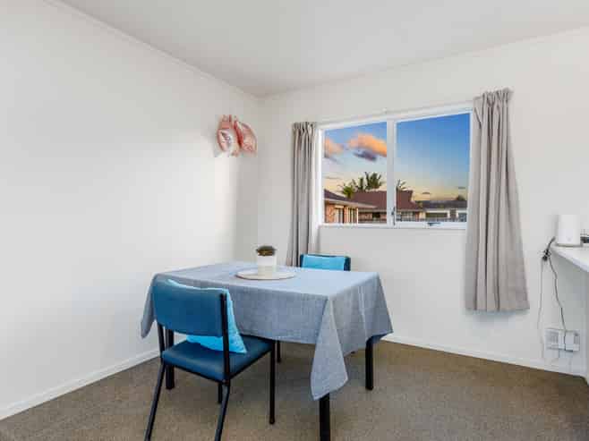 12A Sturges Road, Henderson
