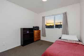 12A Sturges Road, Henderson