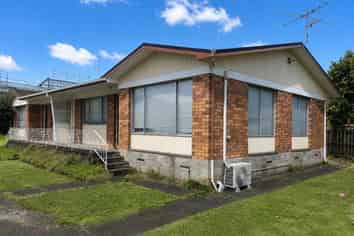 1/19 Pinedale Rd, Henderson