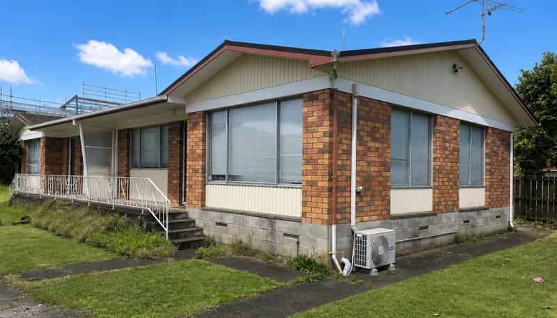 1/19 Pinedale Rd, Henderson
