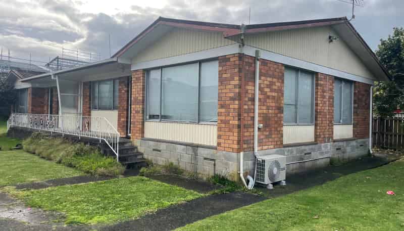 1/19 Pinedale Rd, Henderson