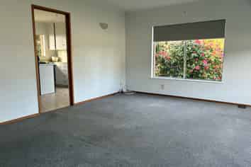 1/19 Pinedale Rd, Henderson