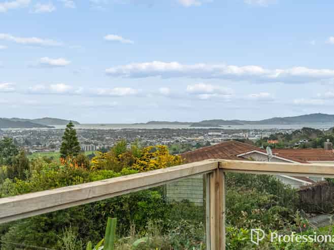 6 Viscount Grove, Kelson