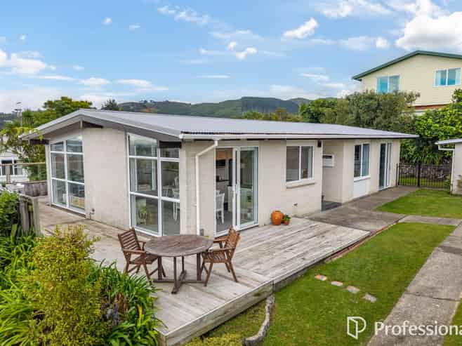 6 Viscount Grove, Kelson