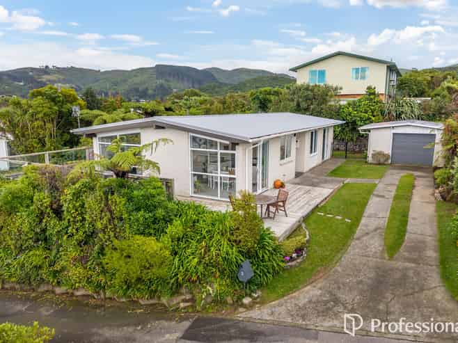 6 Viscount Grove, Kelson
