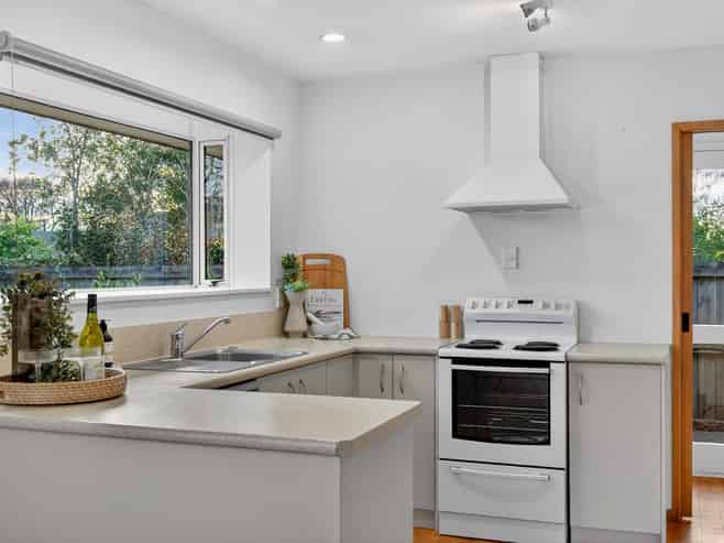 2/148 Rose Street, Somerfield