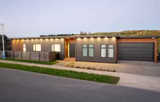 37 Schooner Drive, Whitby