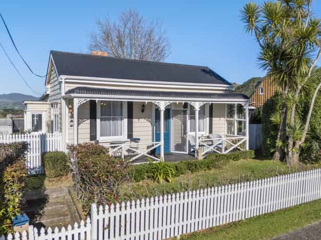 8 Albert Street, Waihi