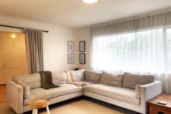 1/705 Beach Road, Browns Bay