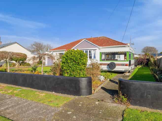 11 Miranda Street, Stratford