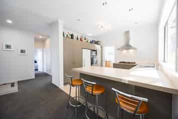 7 Barnacle Rise, Red Beach