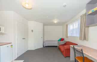 6/1 Tralee Place, Hamilton East