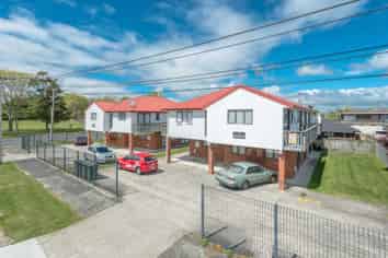 6/1 Tralee Place, Hamilton East