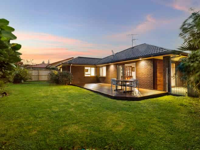 24 Cloverlea Place, Pukekohe