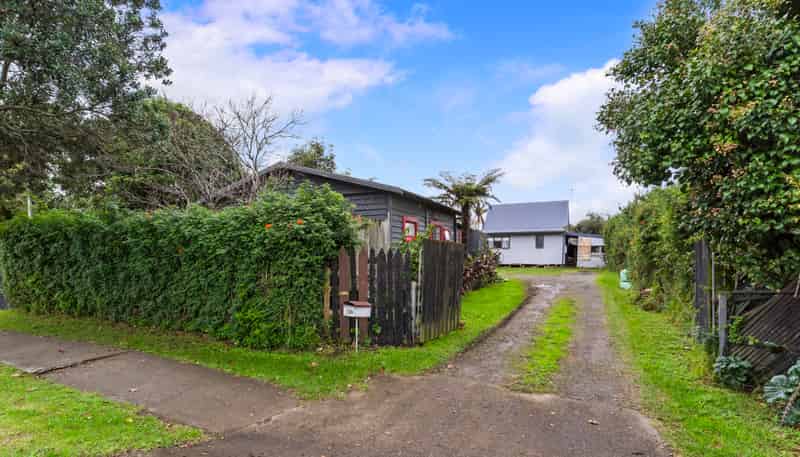 70 Mckenzie Road, Mangere Bridge